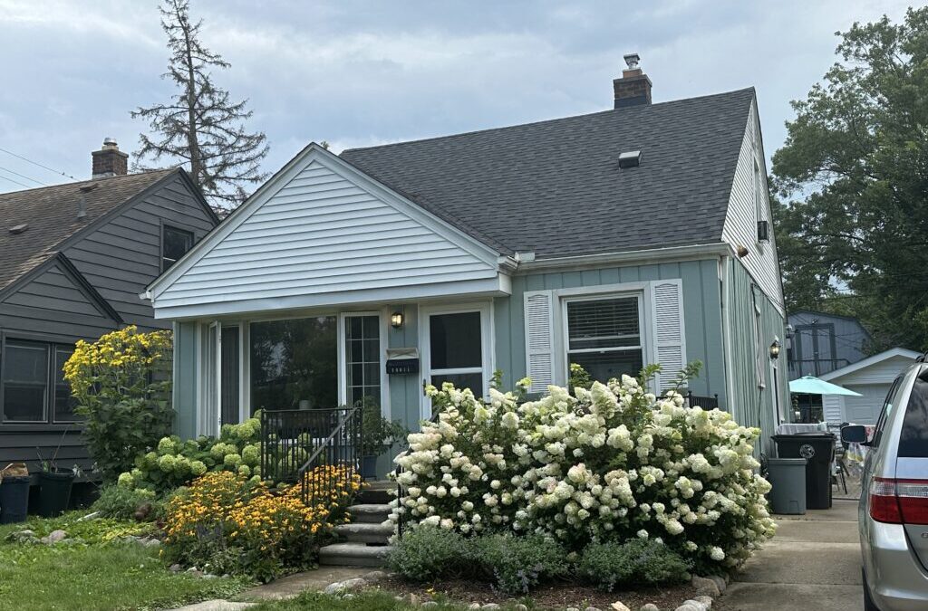 Top Reasons to Choose Leach Construction for Your Roofing Needs in St. Clair Shores, Michigan