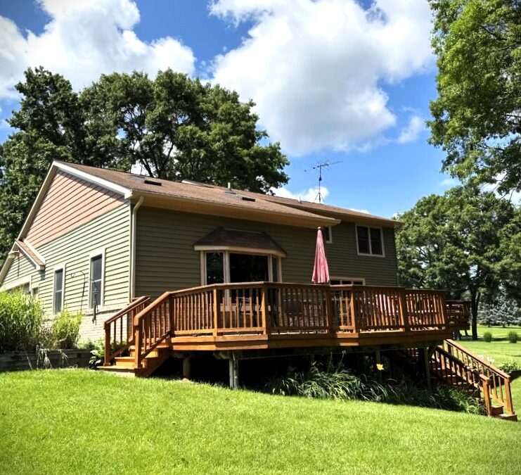 The Ultimate Homeowner’s Guide to Maintaining Siding in St. Clair Shores, Michigan